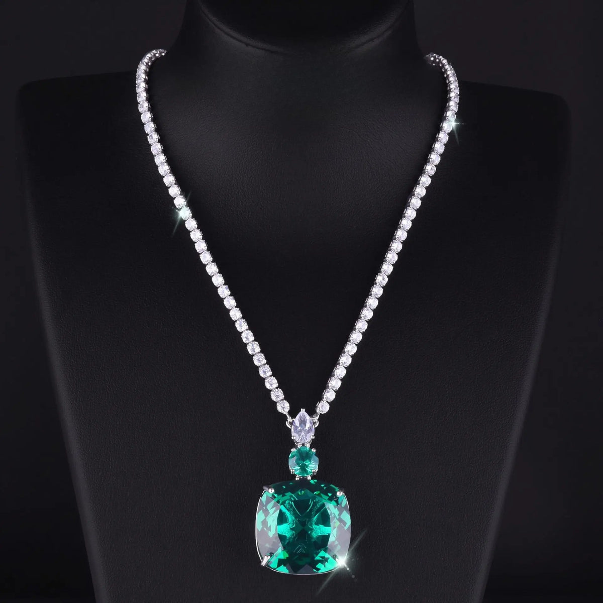 Parure de luxe Diamant Rubis