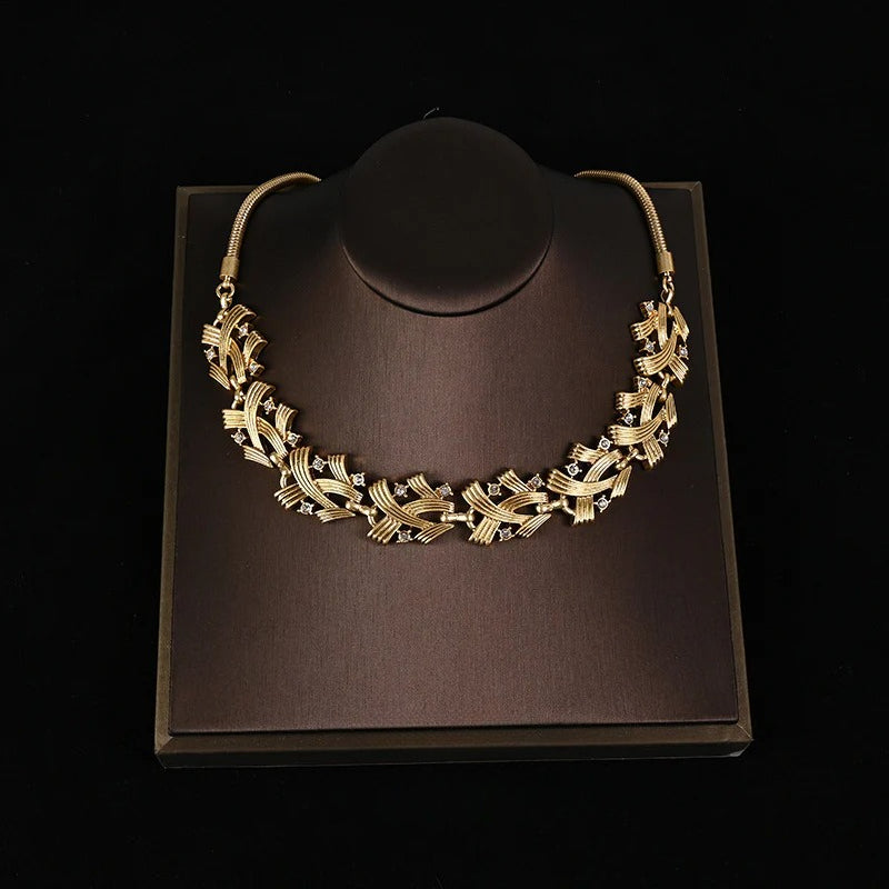 Light luxury heavy industry geometric inlay Czech diamond stud earrings necklace set