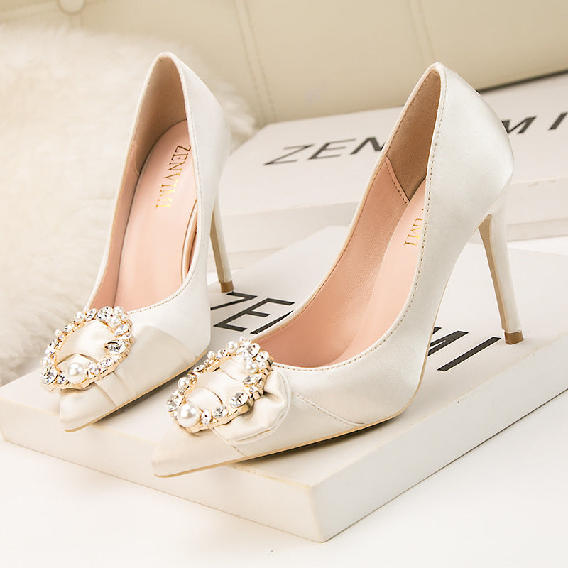 Stylish shiny rhinestone buckle high heels