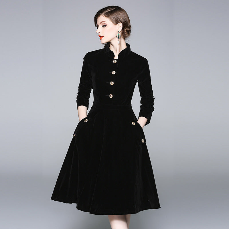 Black Hepburn stand-up neck gold velvet dress