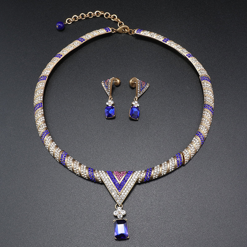 Elegant Gold & Green Onyx Jewelry Set for High - Profile Galas