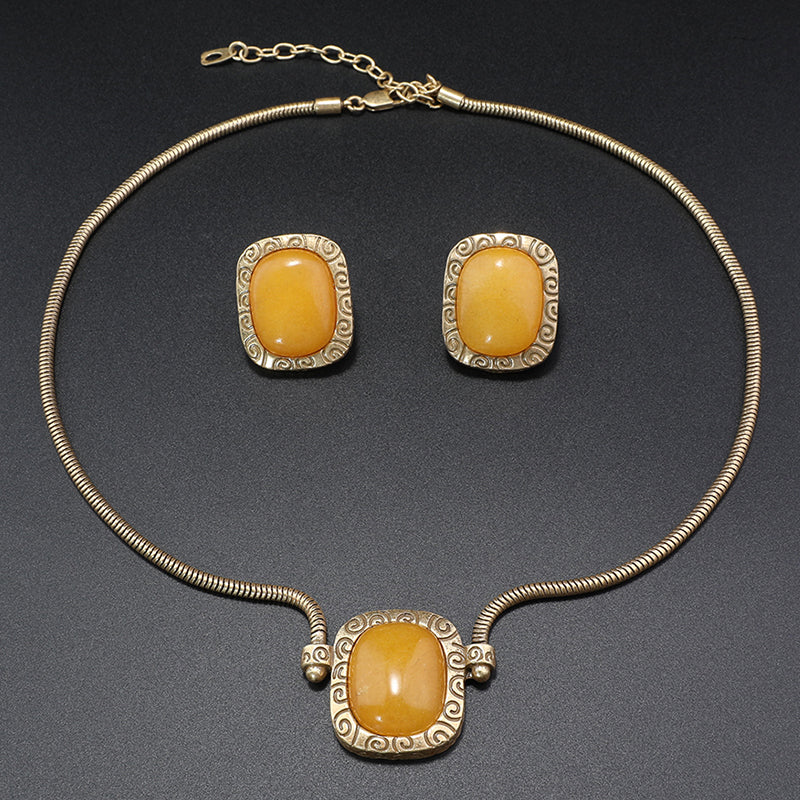 Chic Gold Jewelry Set with Intricate Yellow Stone Accents for Daily Elegance