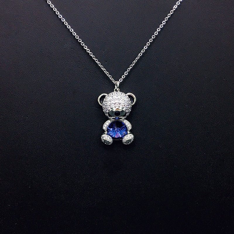 Elegant Silver Teddy Bear Pendant Necklace for Casual Outings