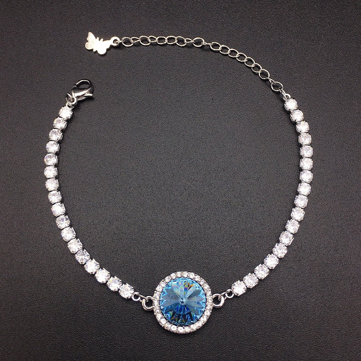 High end round crystal studded diamond bracelet