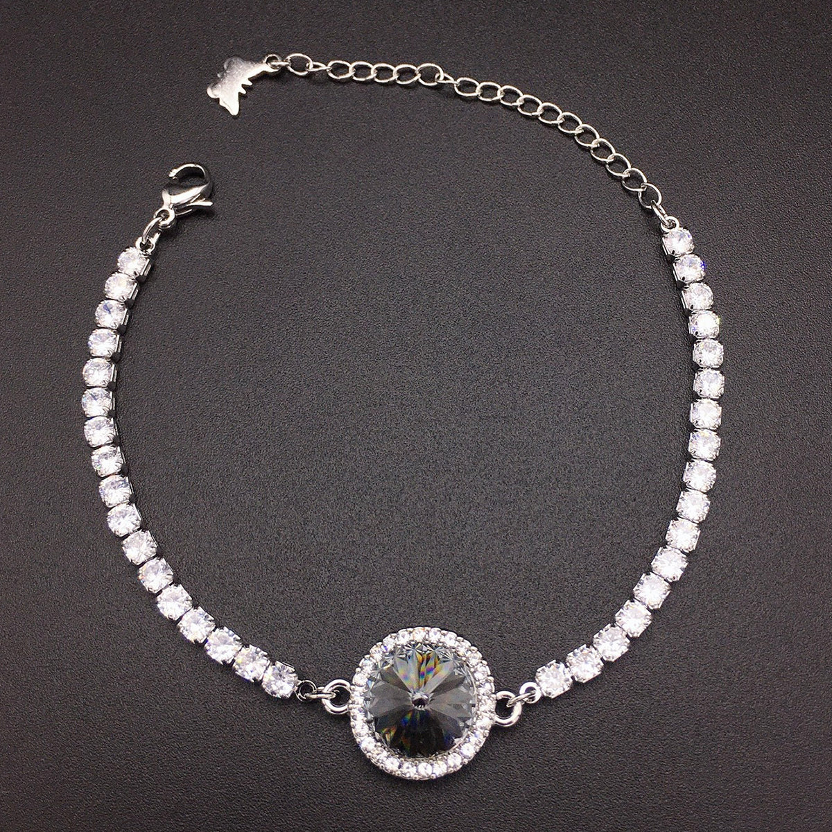 High end round crystal studded diamond bracelet