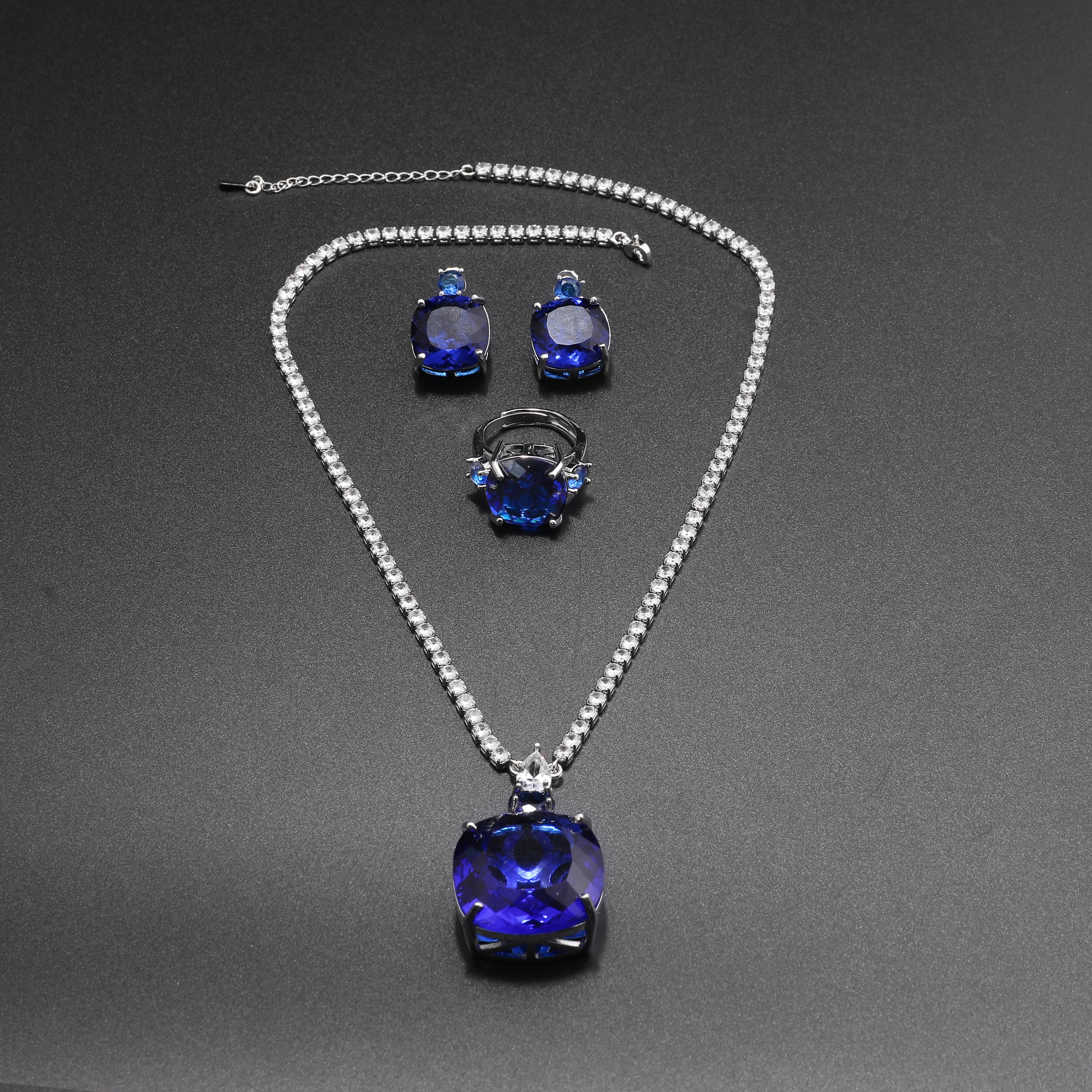 Luxury Diamond Ruby Treasure Set