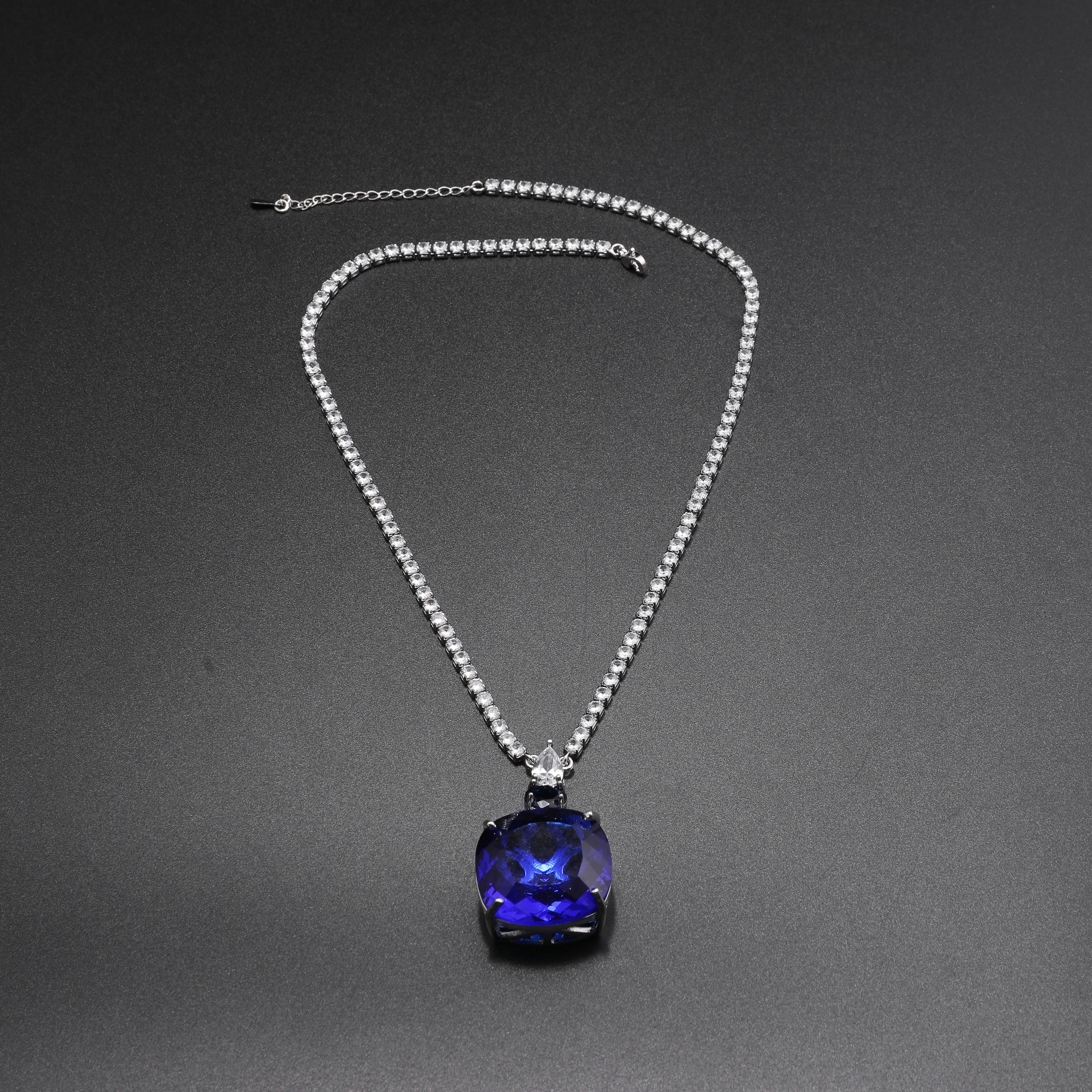 Luxury Diamond Ruby Treasure Set