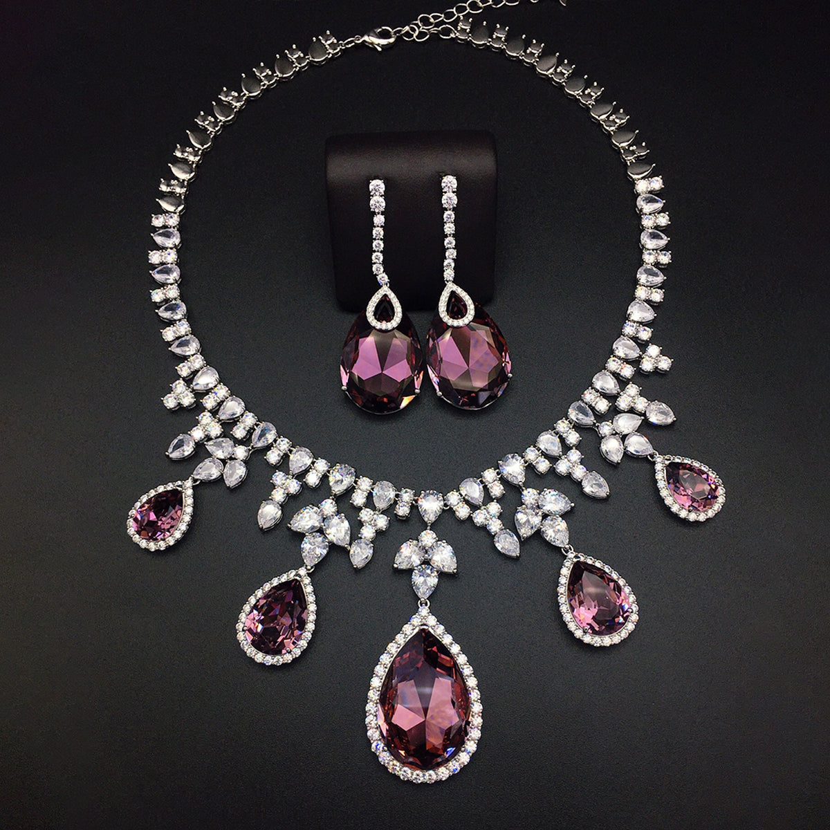 Parure de Bijoux de Gala Goutte de Cristal Saphir Bleu Luxe