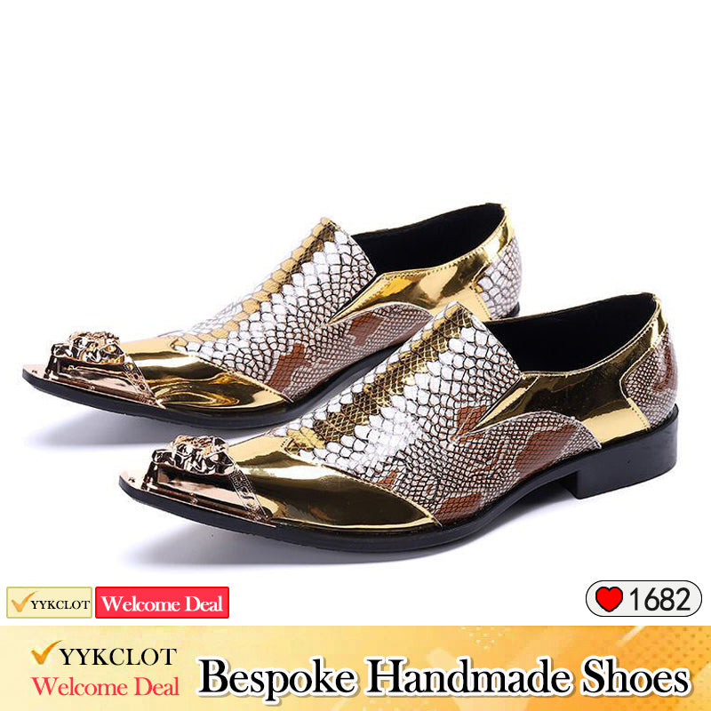 Golden snake patterned fashionable men's party shoes