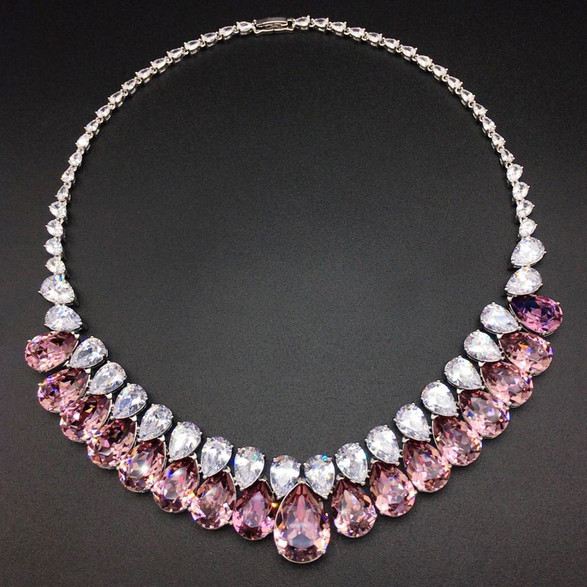 Collier de déclaration de luxe en cristal goutte multicolore – Bijoux de soirée élégants