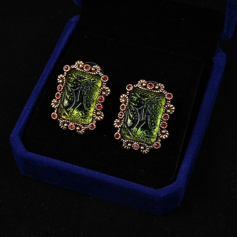 Bijoux de luxe léger, boucles d'oreilles clou émeraude, boucles d'oreilles de niche, collier pour femmes
