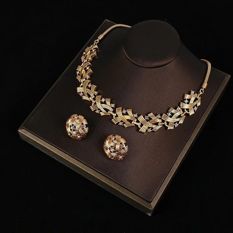 Light luxury heavy industry geometric inlay Czech diamond stud earrings necklace set