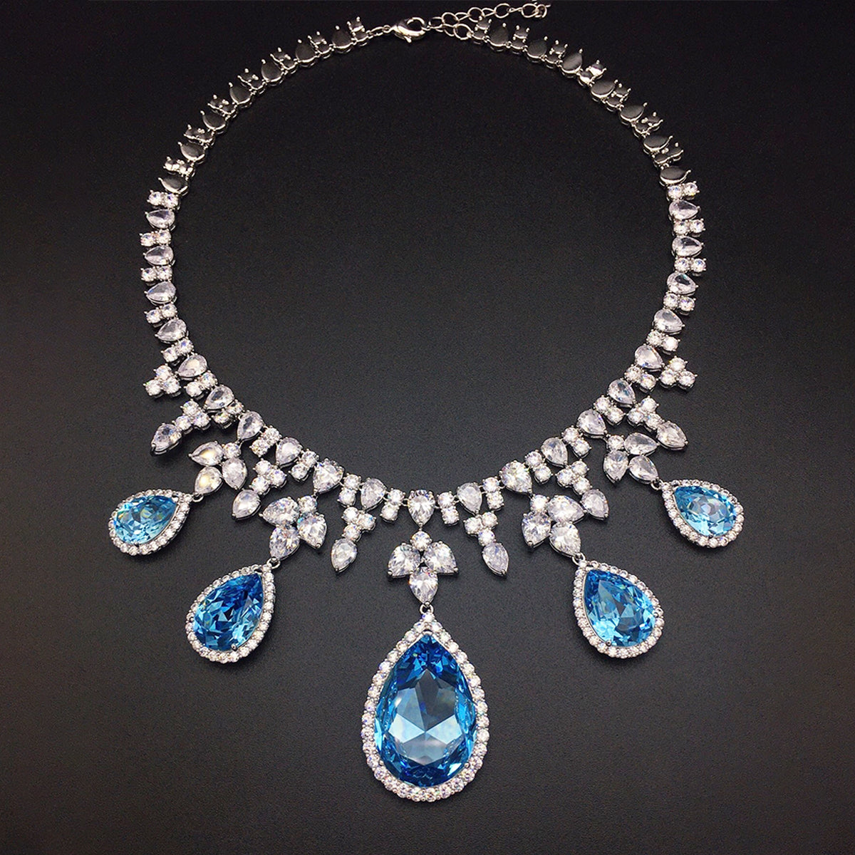 Parure de Bijoux de Gala Goutte de Cristal Saphir Bleu Luxe