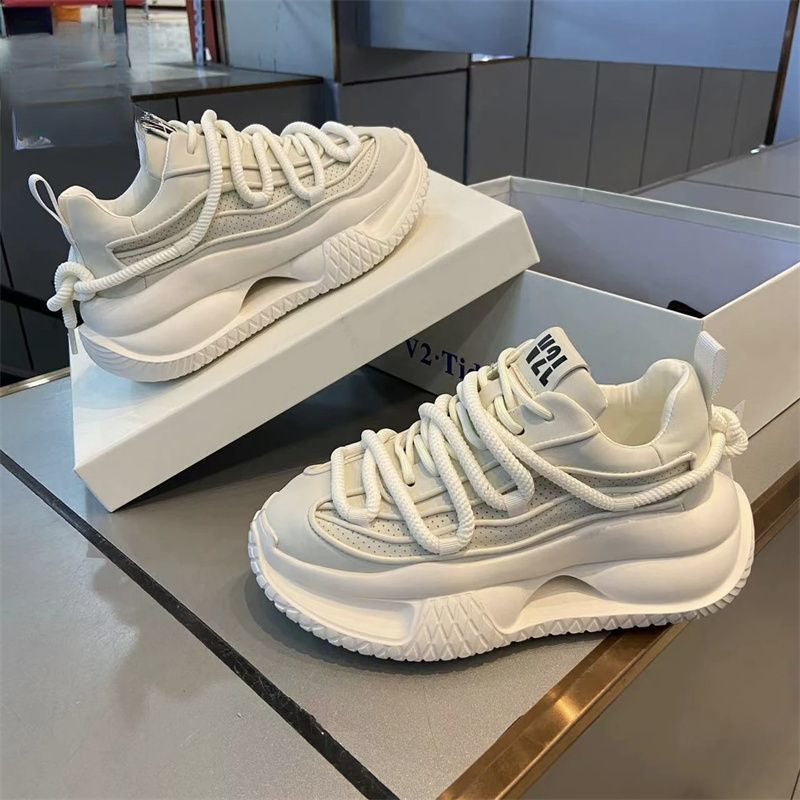 Fashion thick-soled wear-resistant casual sports shoes