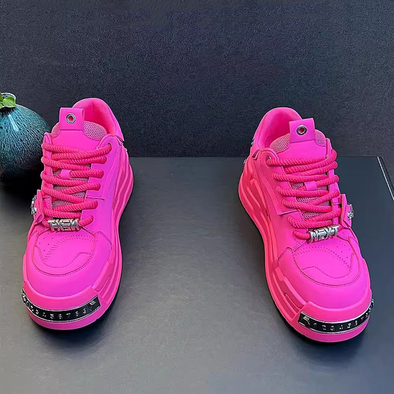 Spring lightweight, comfortable and wear-resistant Running shoes and sports shoes for men casual leather sneakers