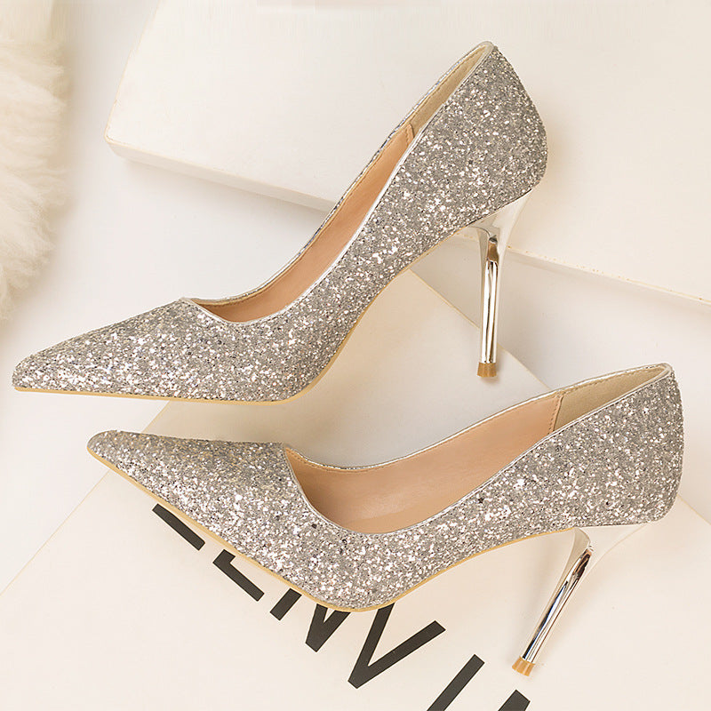 Nightclub tip gradual change sequined high heels