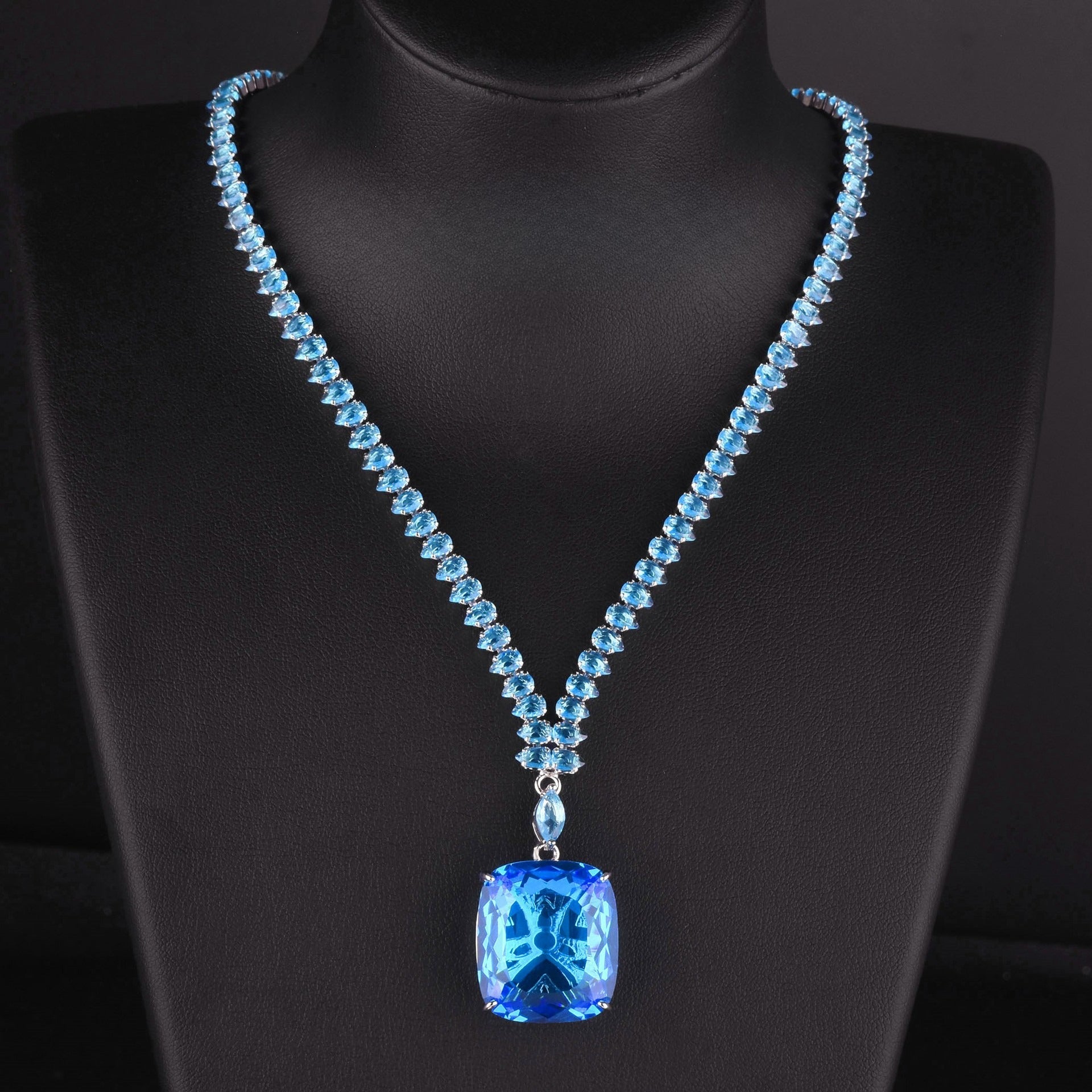 Fashion Sapphire Necklace 20 Carat Colored Treasure Set