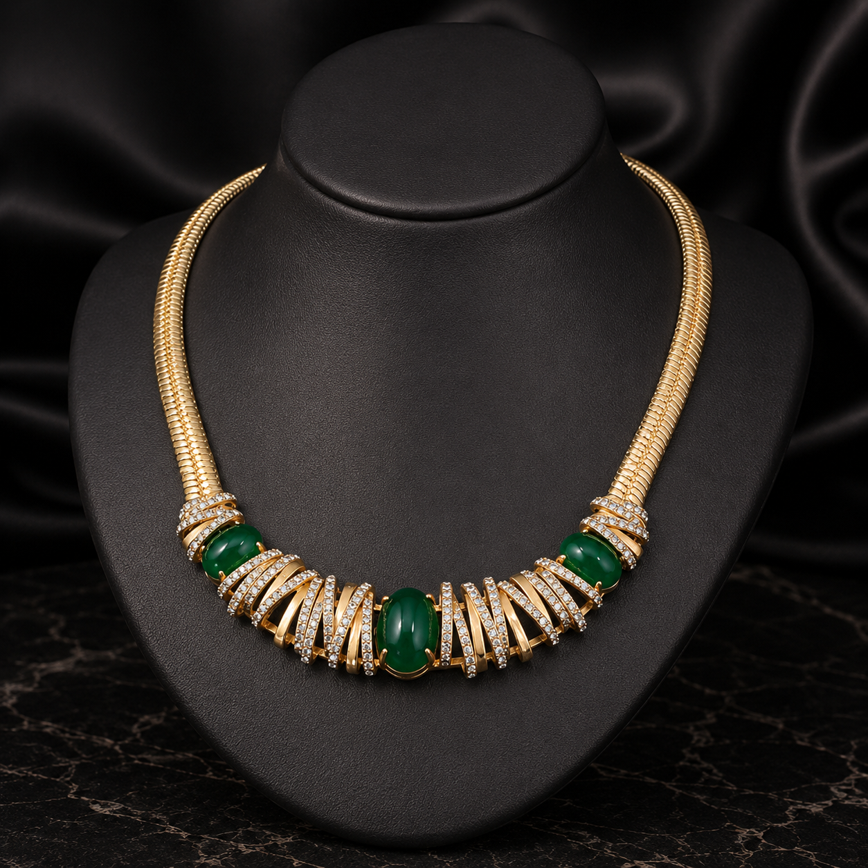 Luxury Emerald Green Necklace and Earrings Jewelry Set