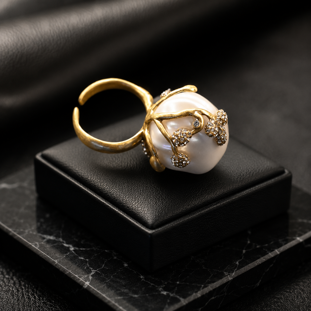 Luxury Baroque Pearl Ring and Earrings Jewelry Set