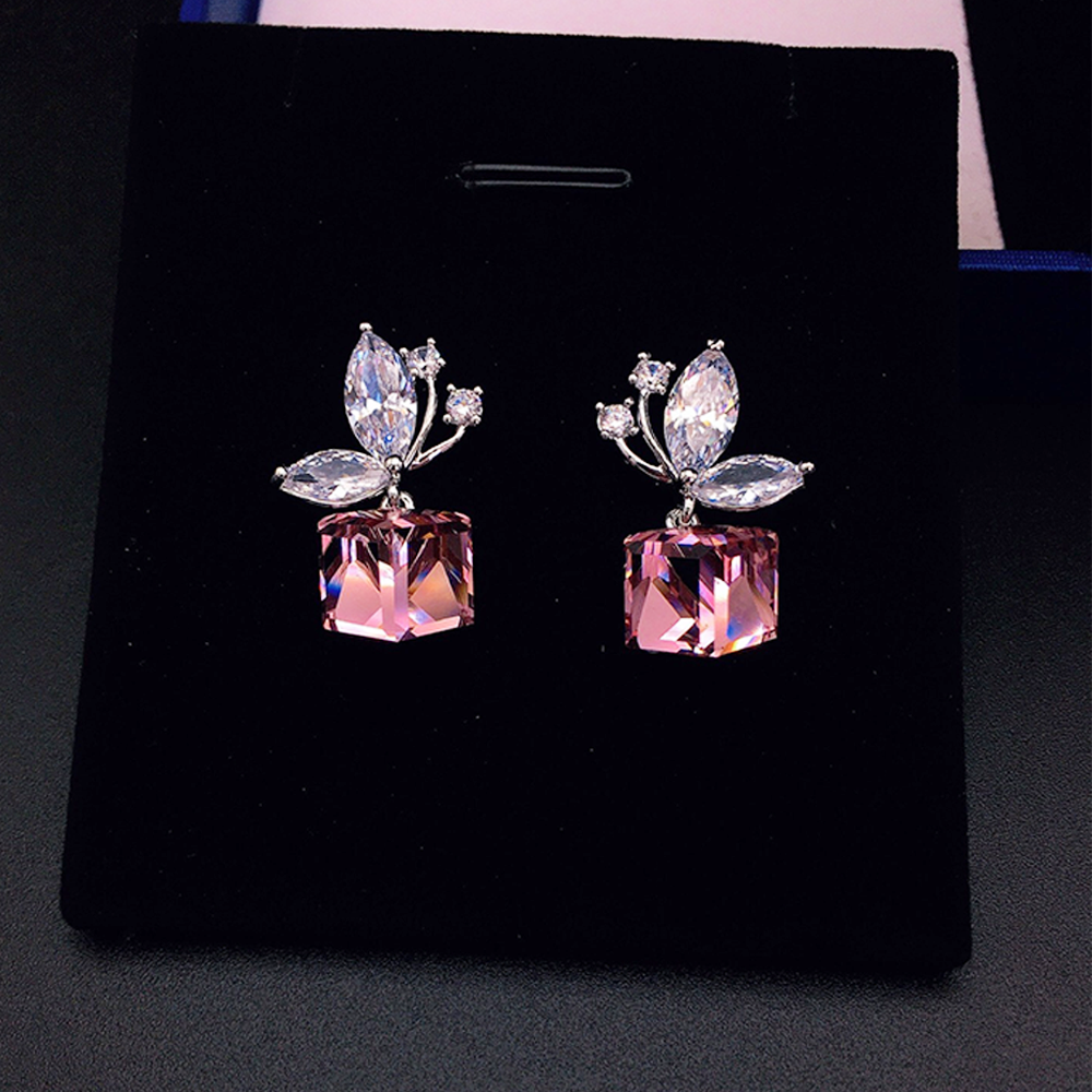 Elegant Blue Teardrop Crystal Leaf Earrings for Women