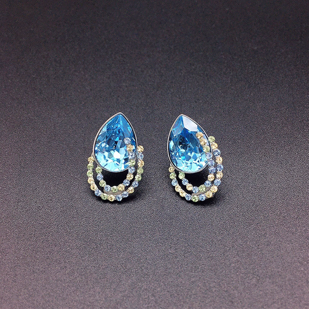Elegant Blue Teardrop Crystal Stud Earrings for Women