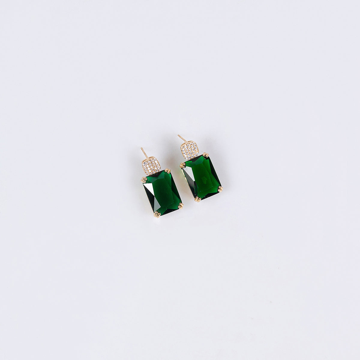 Luxury Emerald Green Rectangular Gemstone Necklace Set for Women – Matching Drop Earrings
