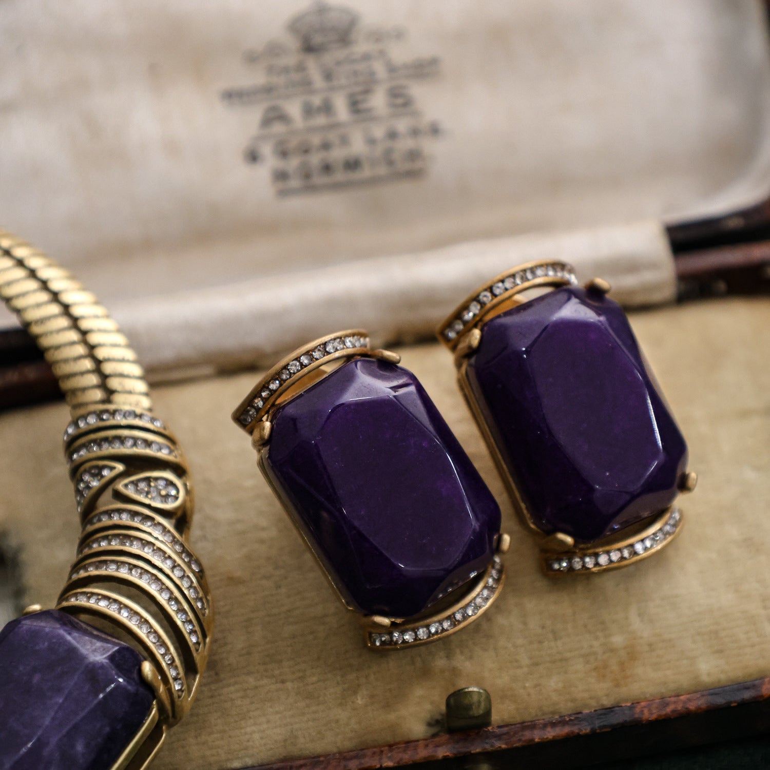 Medieval Purple Crystal Jewelry Set