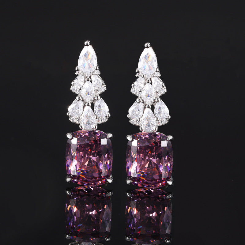 Boucles d'oreilles clous roses élégantes en cuivre plaqué or à fond plat