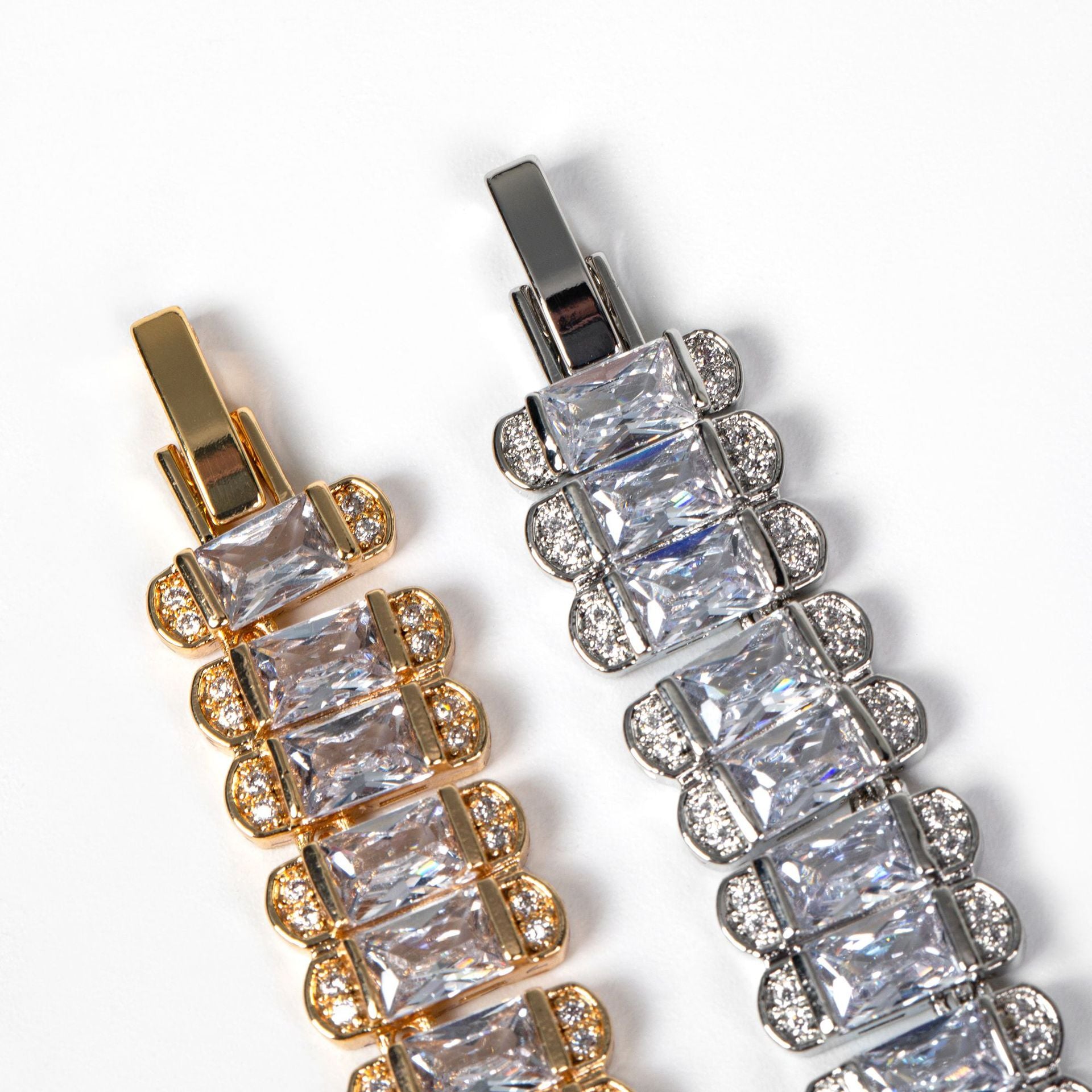 Luxury Emerald Cut Crystal Tennis Bracelet – Elegant Statement Jewelry for Women