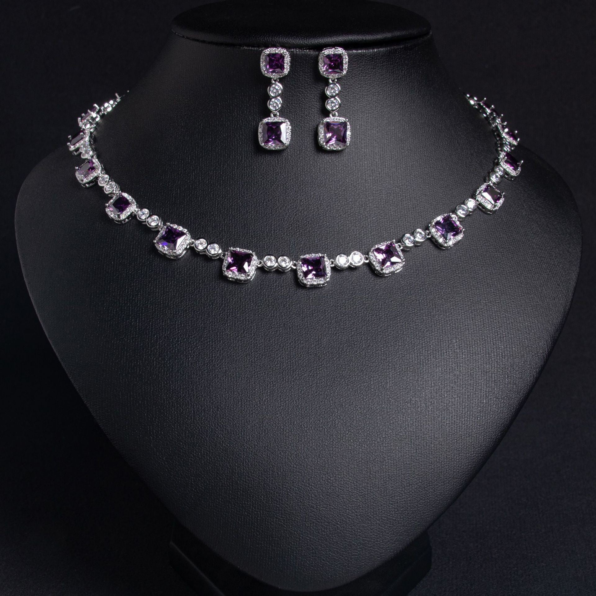 Parure Collier et Boucles d'Oreilles de Luxe en Cristal Carré Jaune pour Tenue de Soirée