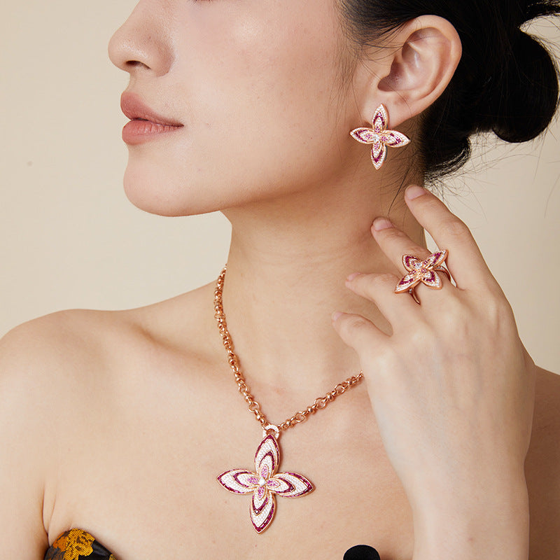Fashion Gold Plated Red Diamond Flower Necklace