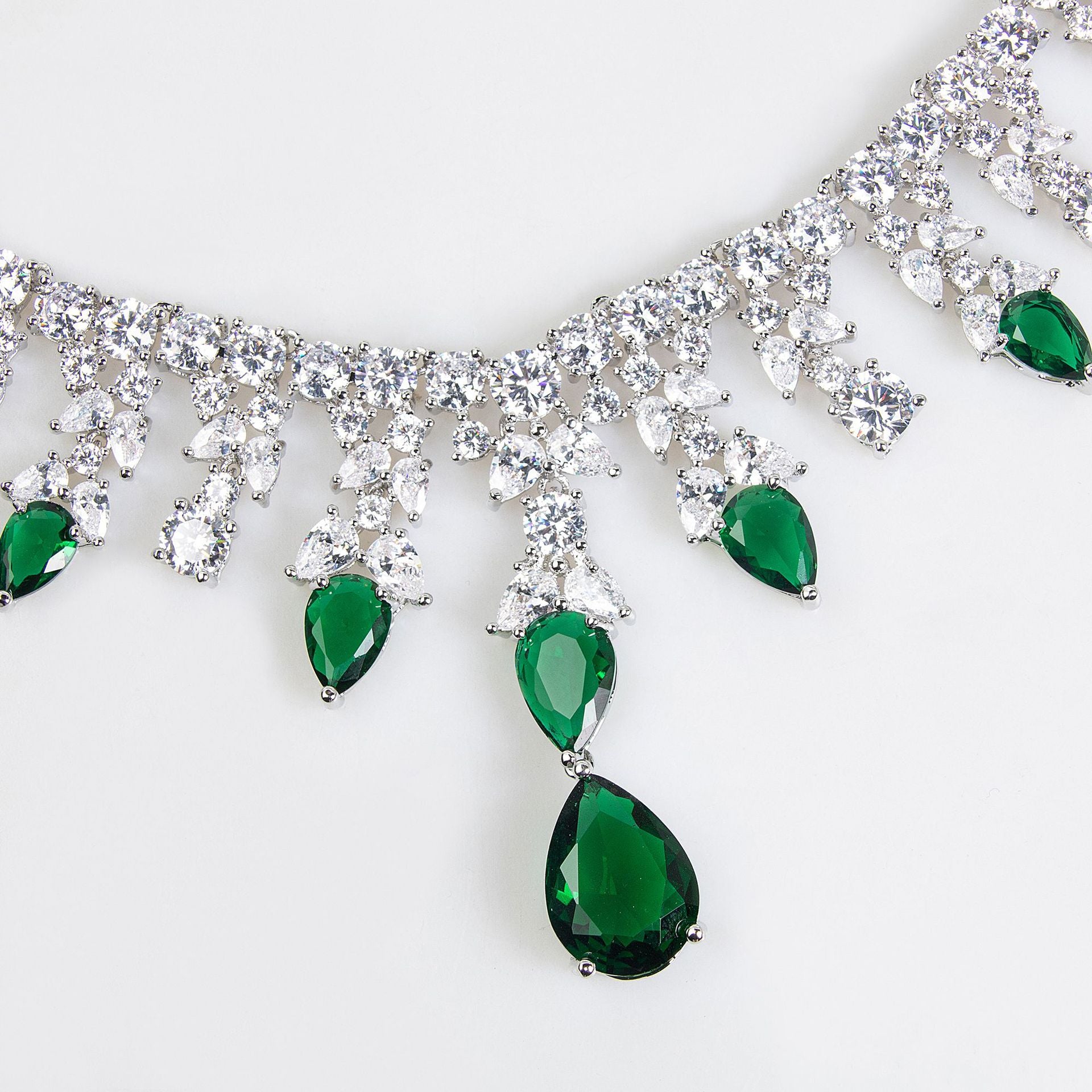 Luxury Multicolor Gemstone Statement Necklace Set for Women – Floral Jewelry with Matching Earrings