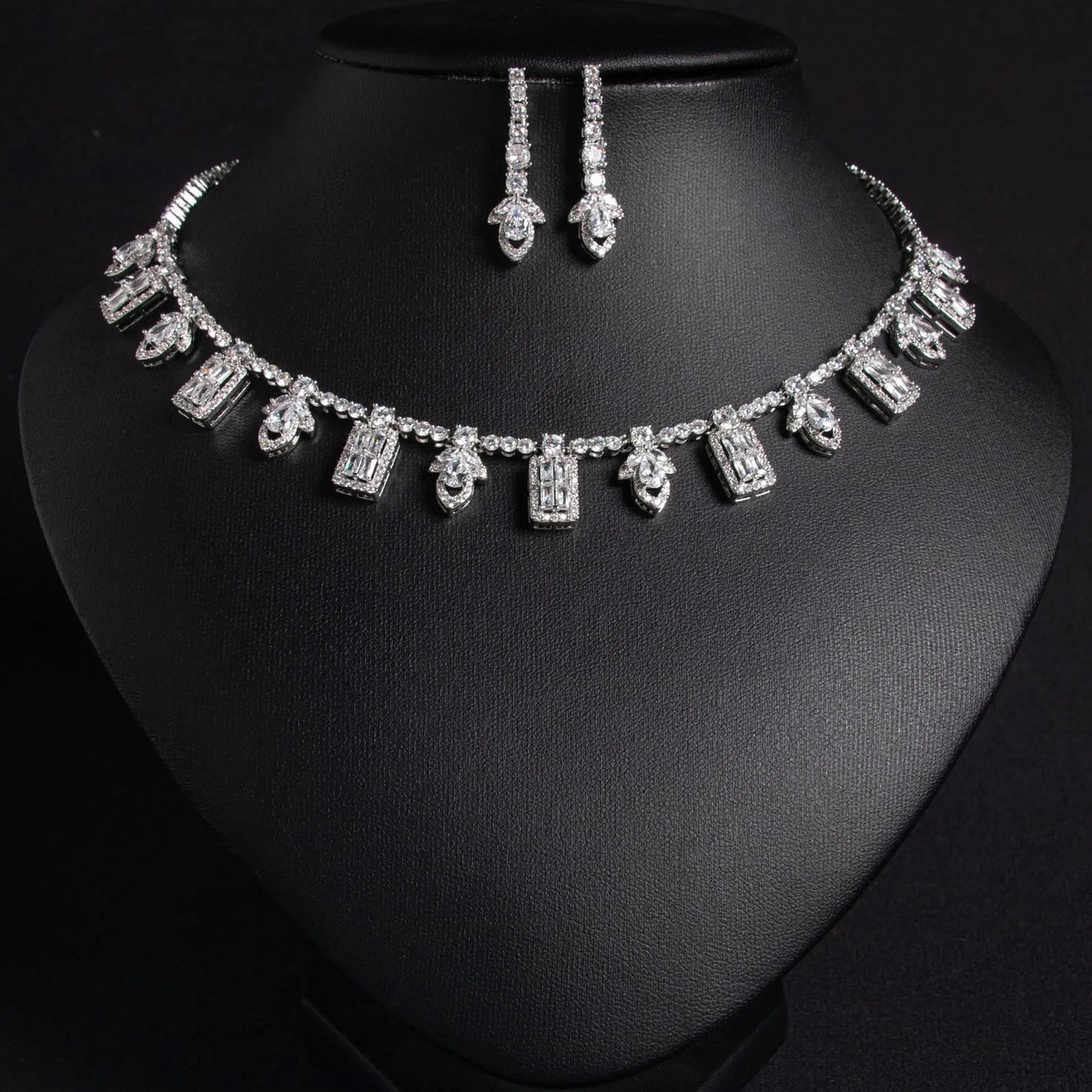Luxury Ruby Red Baguette Crystal Necklace Set for Women – Geometric Drop Jewelry with Matching Earrings