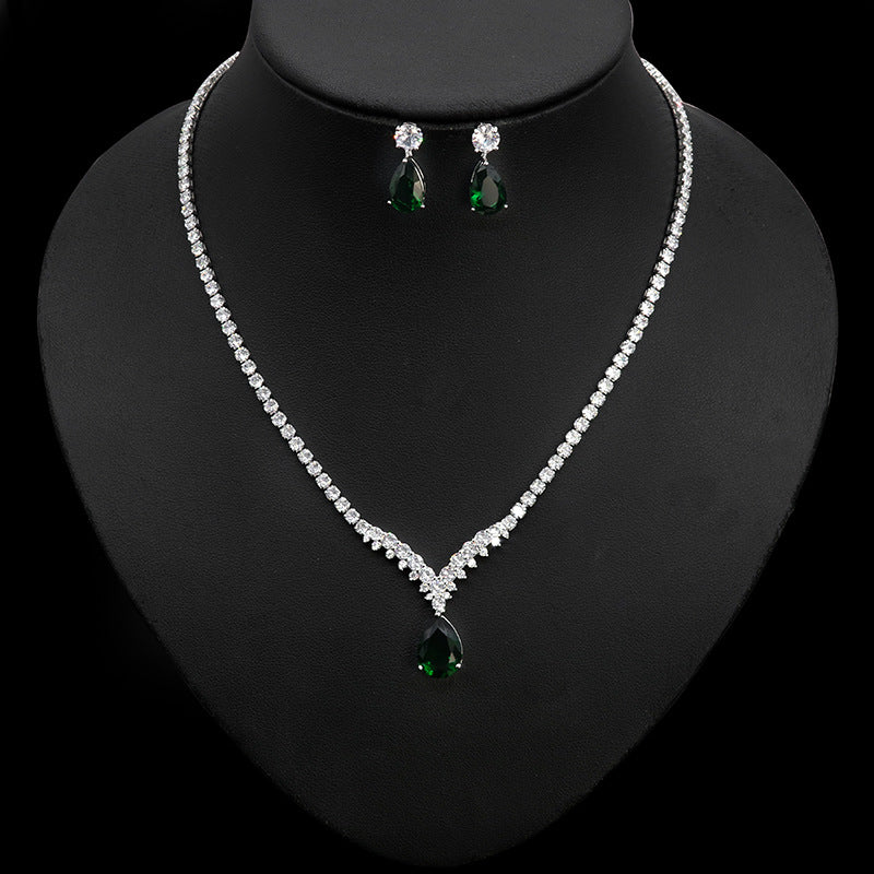 Luxury Ruby Red Crystal Necklace Set – Sparkling Teardrop Jewelry for Women