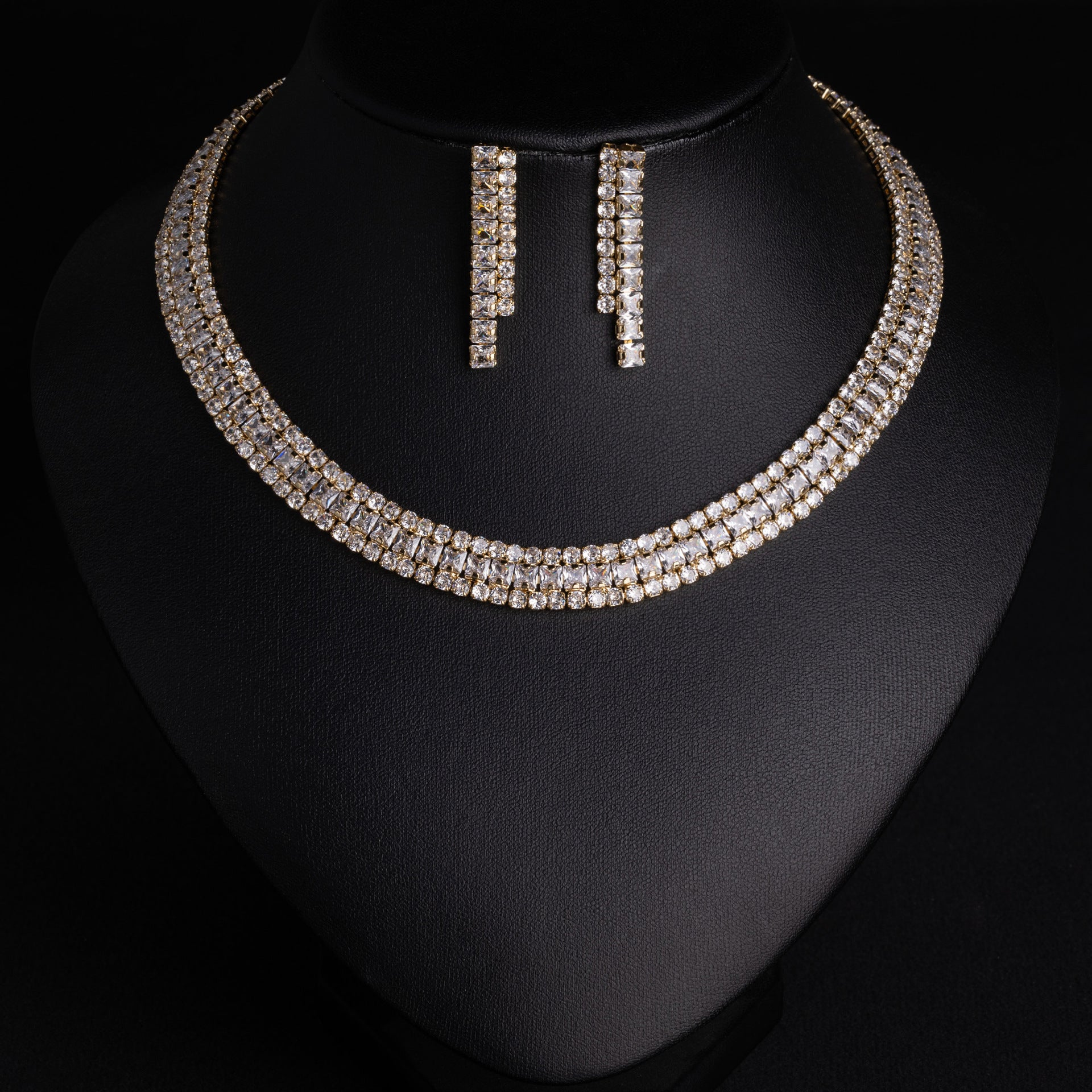 Elegant Emerald Crystal Necklace Set – Green Tennis Jewelry for Women