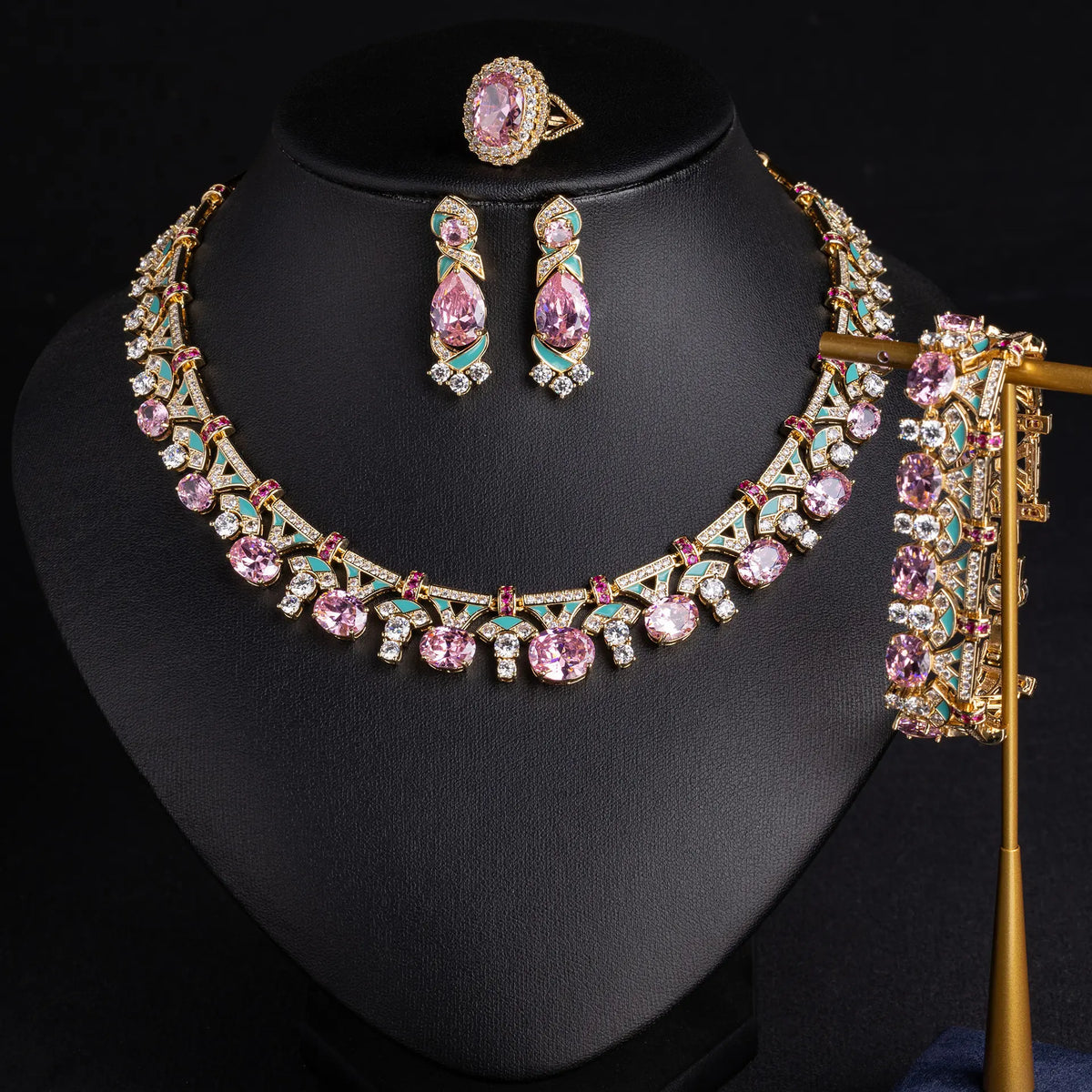 Fashioneasiest for matchheavy industry colorful treasure necklaceaccessible luxuryniche style clavicle chain dinner suit