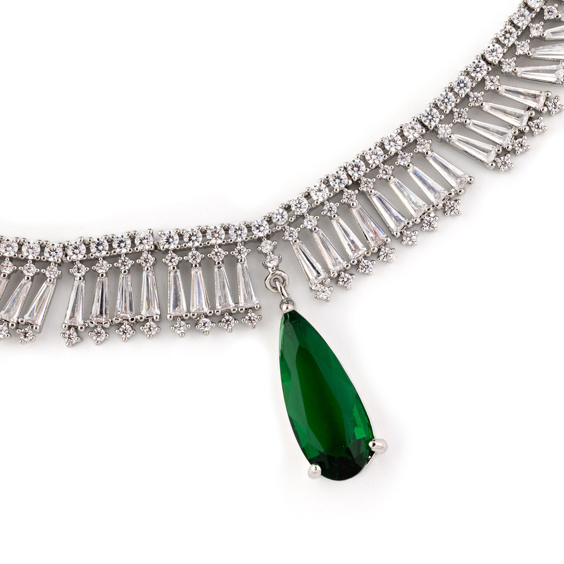 Elegant Emerald Crystal Jewelry Set – Silver Necklace Earrings for Women