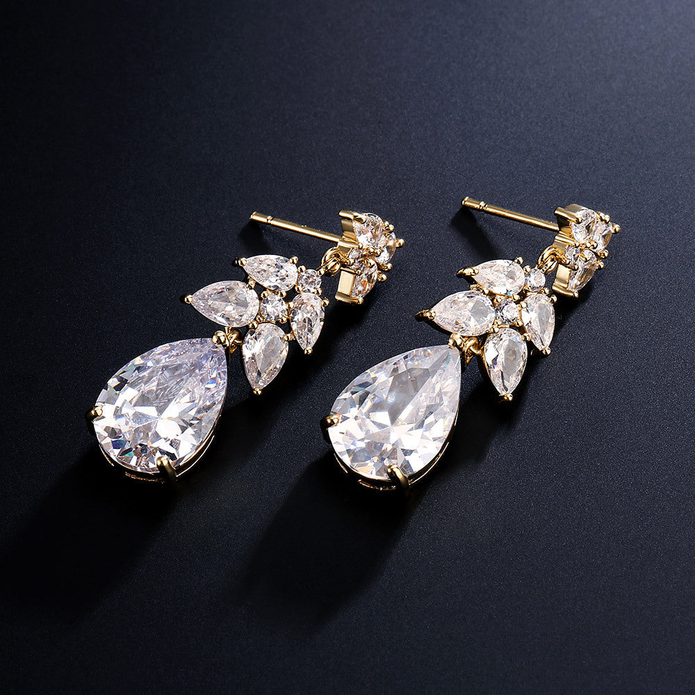 Boucles d'oreilles pendantes zircon en forme de goutte d'eau avec franges