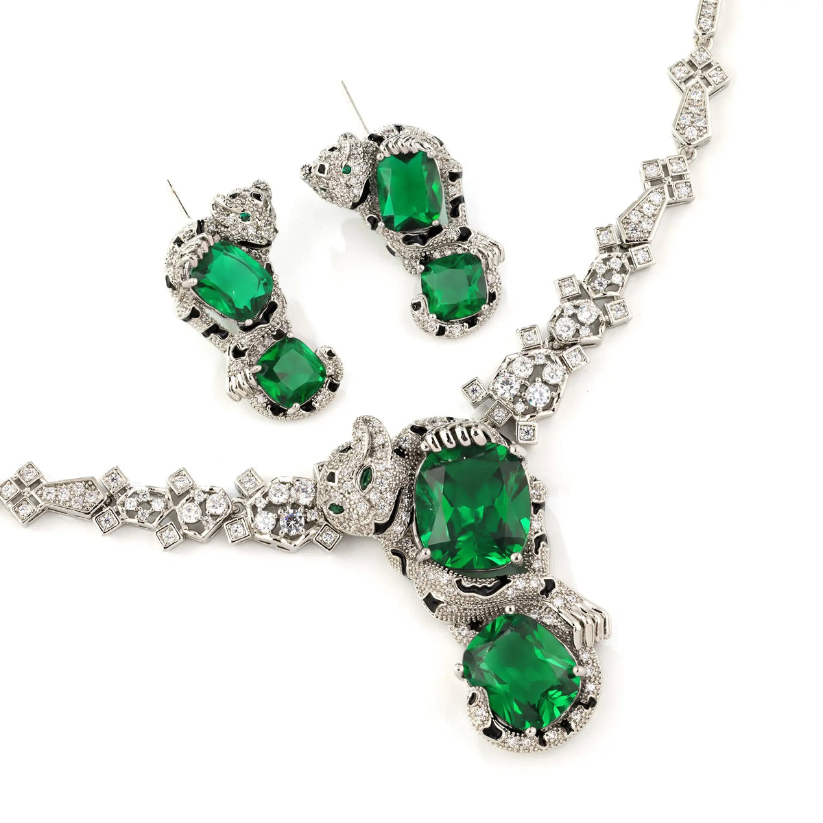 Luxury Emerald Green Leopard Necklace Set for Women – Vintage Statement Jewelry with Matching Earrings