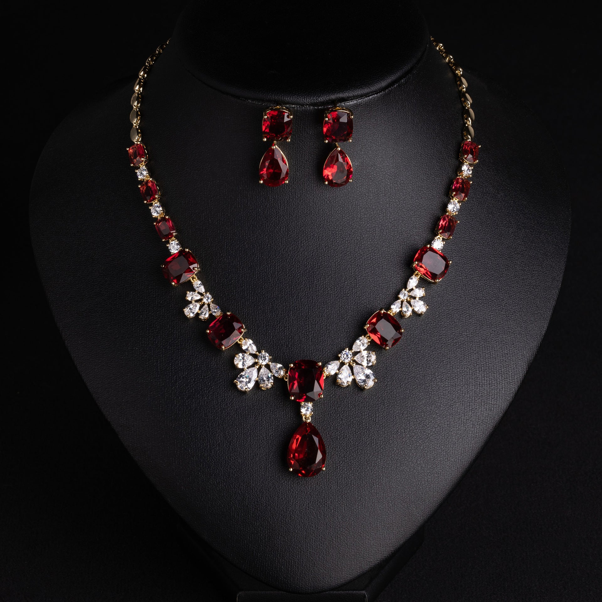 Royal Ruby Red Crystal Necklace Set – Elegant Drop Earrings Jewelry