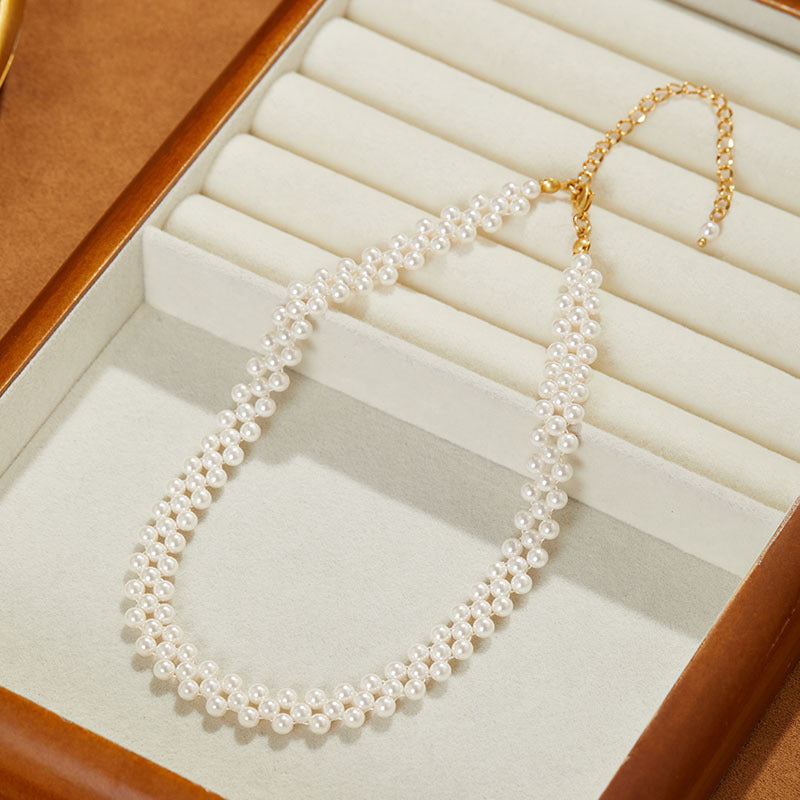 Stylish and elegant pearl multi-layer necklace