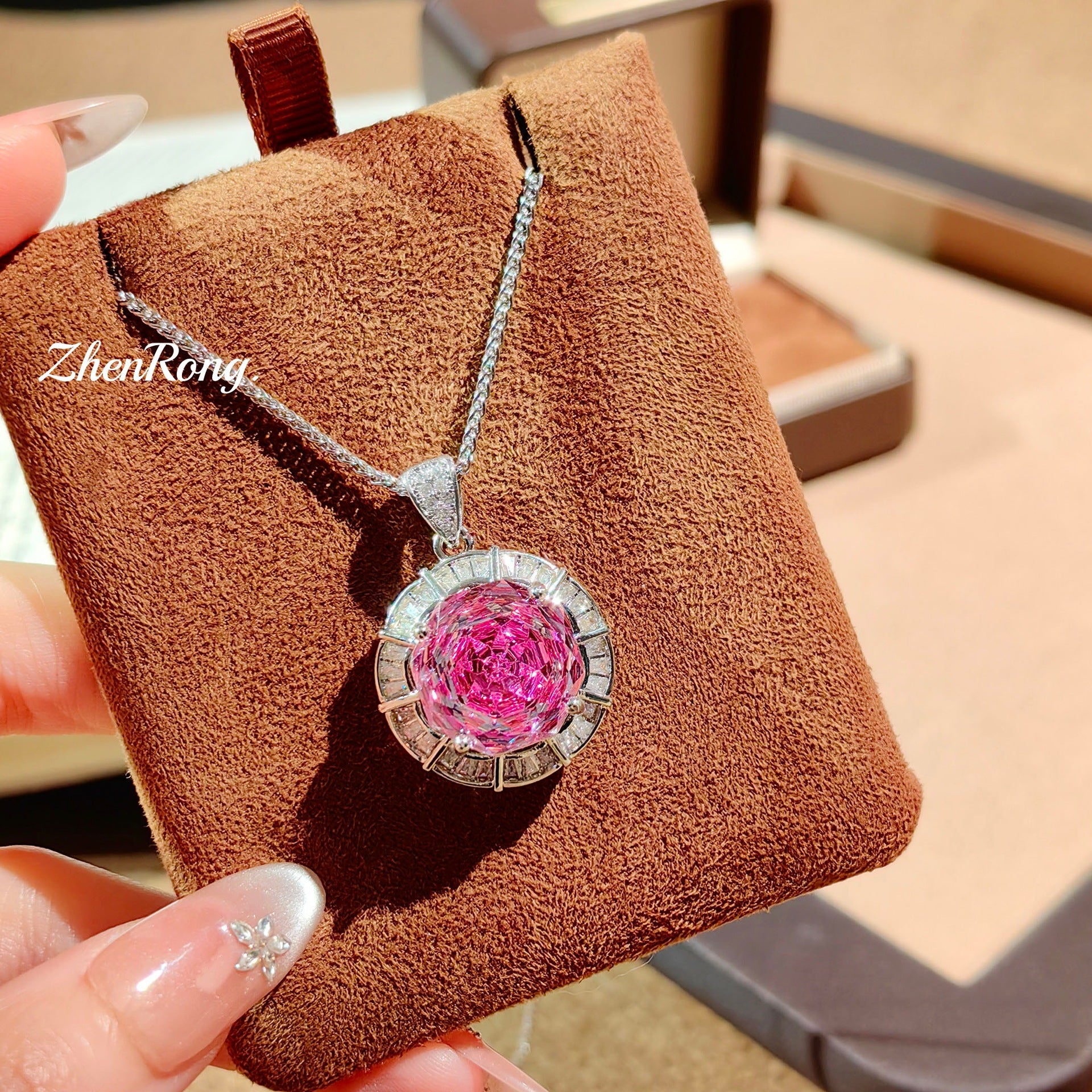 Parure Trésor Collier Rose Cut Millenium Octogonal Diamant Carré