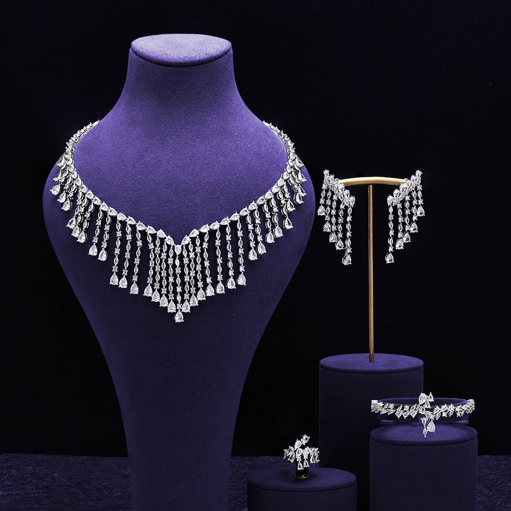 Luxury Silver Crystal Fringe Necklace Set Earrings Ring Bracelet Bridal Wedding Statement Jewelry for Women Elegant Sparkling Set