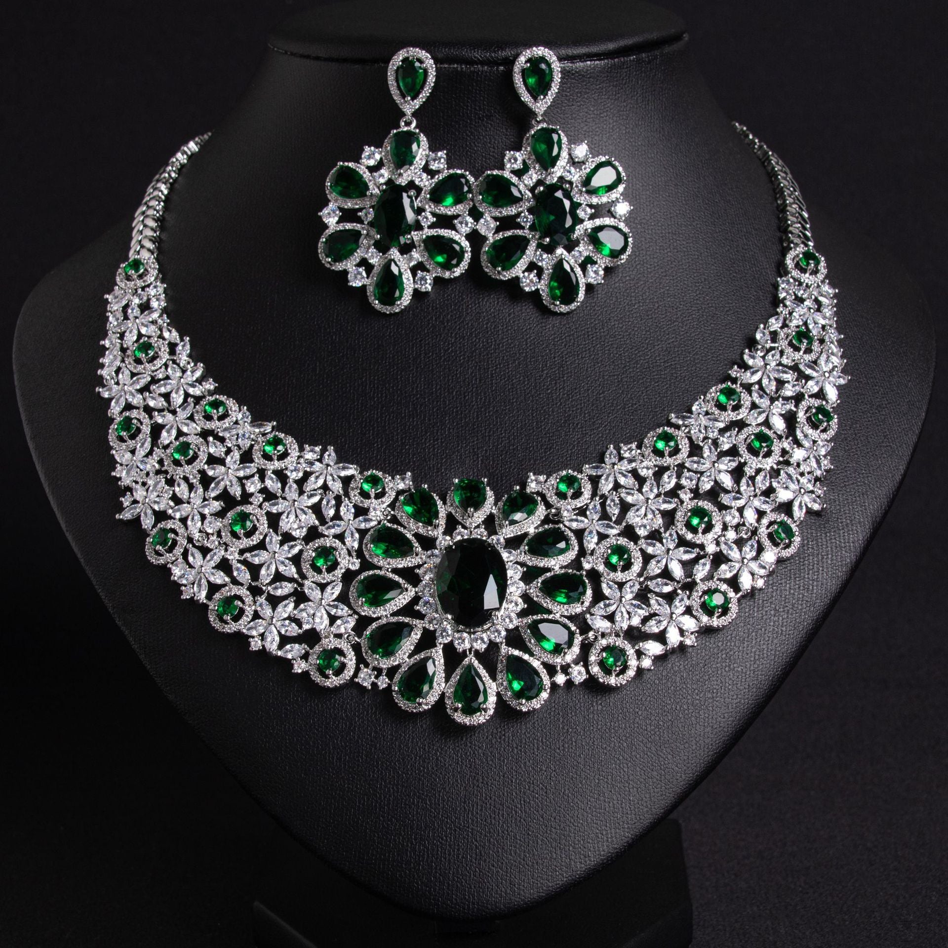 Luxury Red Gemstone Flower Necklace and Earrings Set – Elegant Statement Jewelry