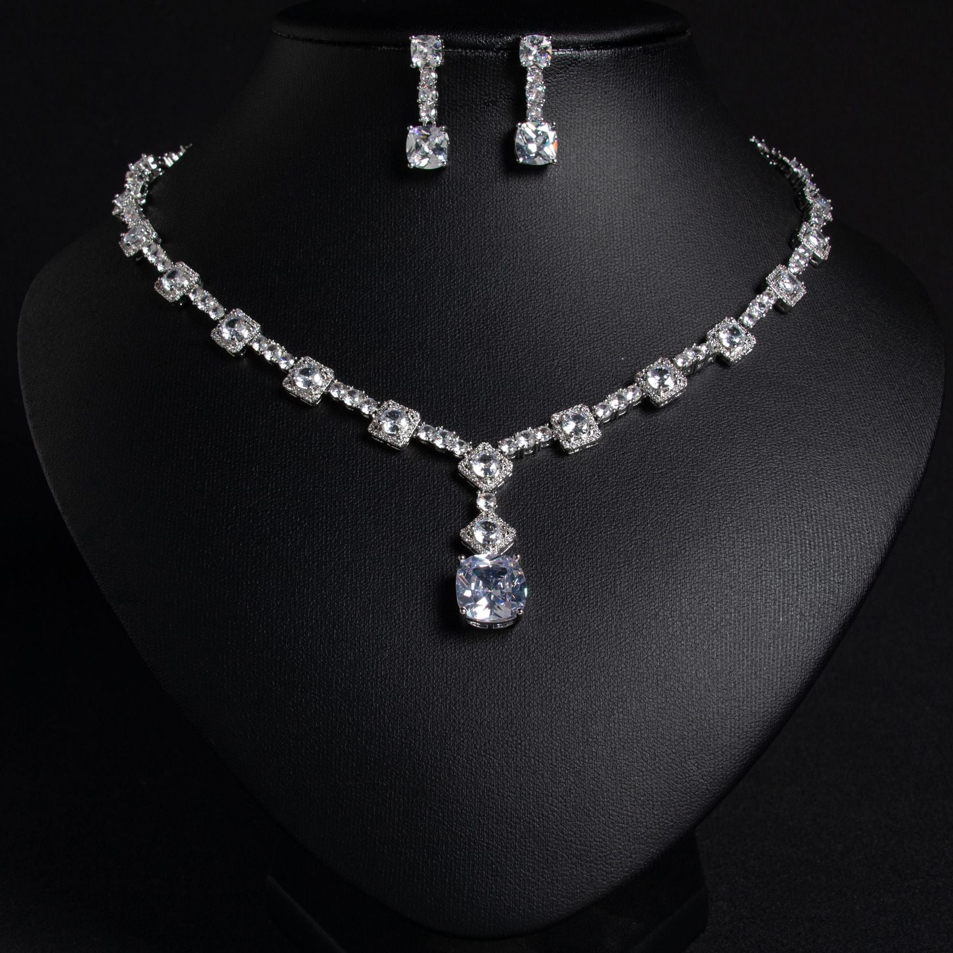 Luxury Golden Yellow Crystal Necklace Set – Sparkling Evening Jewelry for Women