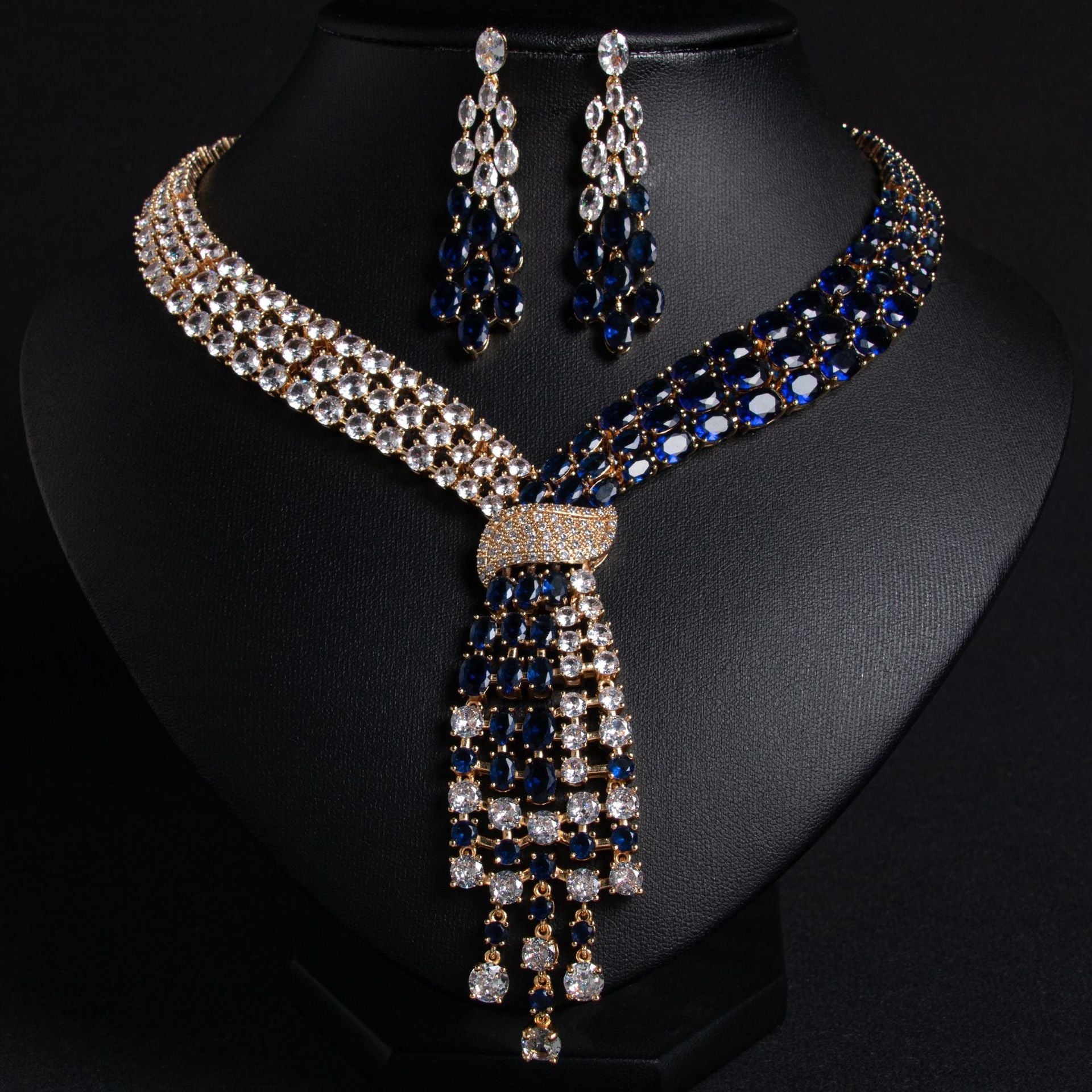 Luxury Emerald Green Crystal Tassel Necklace and Earrings Jewelry Set for Women