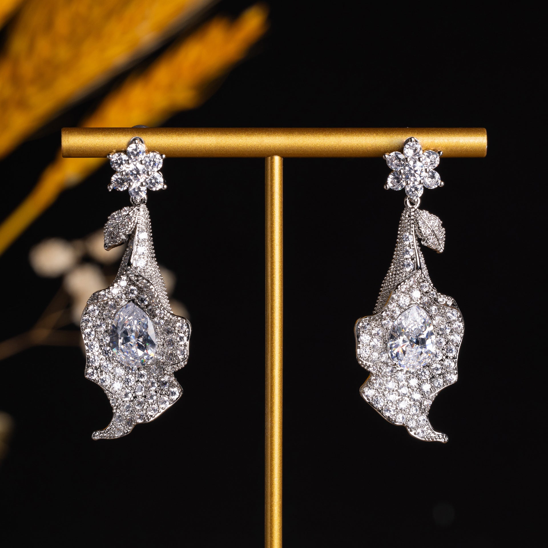 Luxury Floral Earrings with Yellow Teardrop Crystal – Glamorous Evening Jewelry