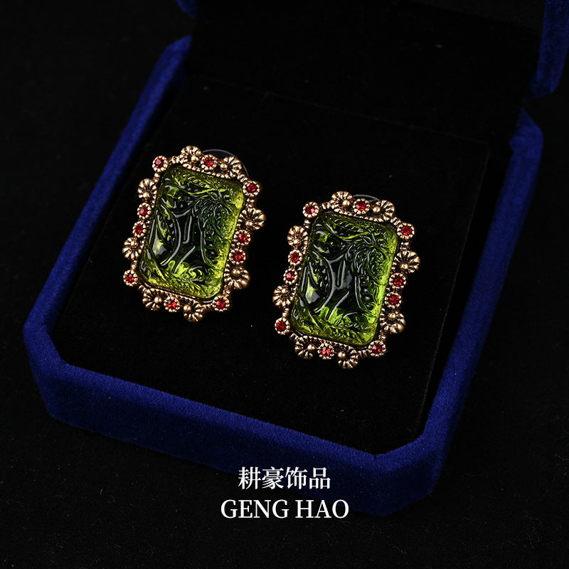 Bijoux de luxe léger, boucles d'oreilles clou émeraude, boucles d'oreilles de niche, collier pour femmes