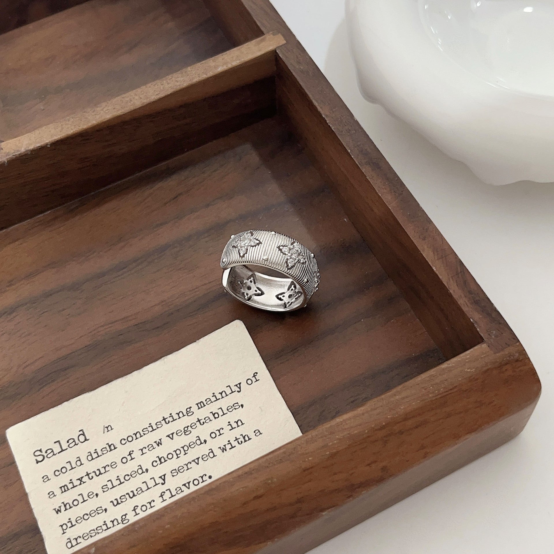 Hollow brushed zircon open ring