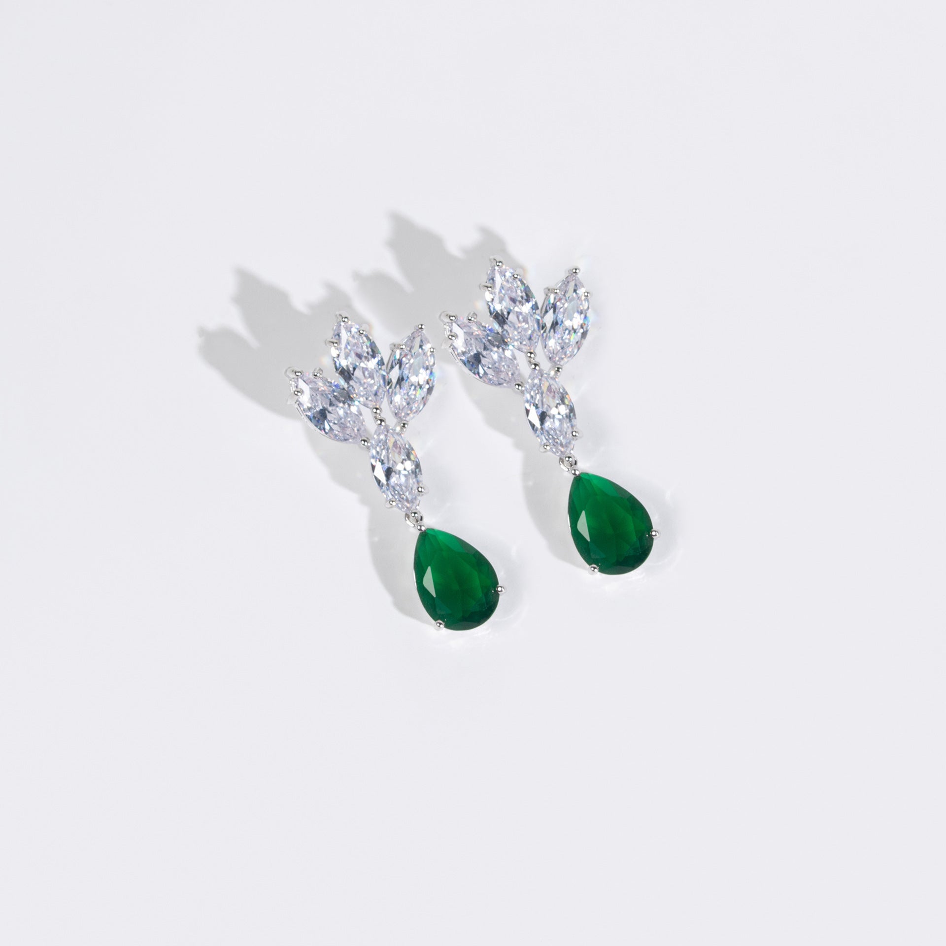Luxury Emerald Green Teardrop Necklace Set for Women – Marquise Crystal Jewelry with Matching Earrings